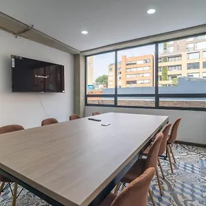 Apartment Cozy Loft In Parque Virrey, Bogota